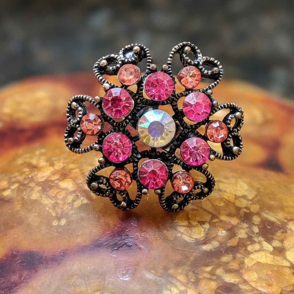 Charlotte Russe| Pink Rhinestone Ring